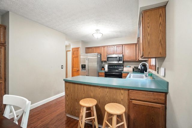 6377 Hilltop Avenue, Reynoldsburg, OH 43068
