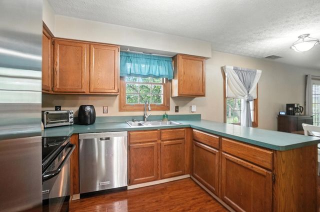 6377 Hilltop Avenue, Reynoldsburg, OH 43068