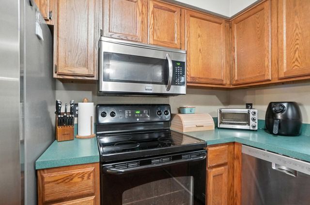6377 Hilltop Avenue, Reynoldsburg, OH 43068