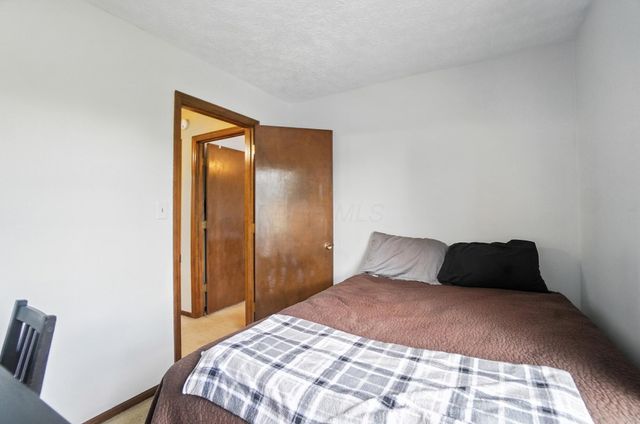 6377 Hilltop Avenue, Reynoldsburg, OH 43068