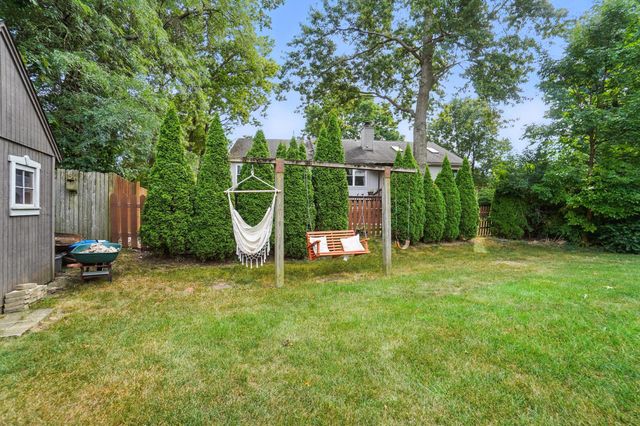 6377 Hilltop Avenue, Reynoldsburg, OH 43068