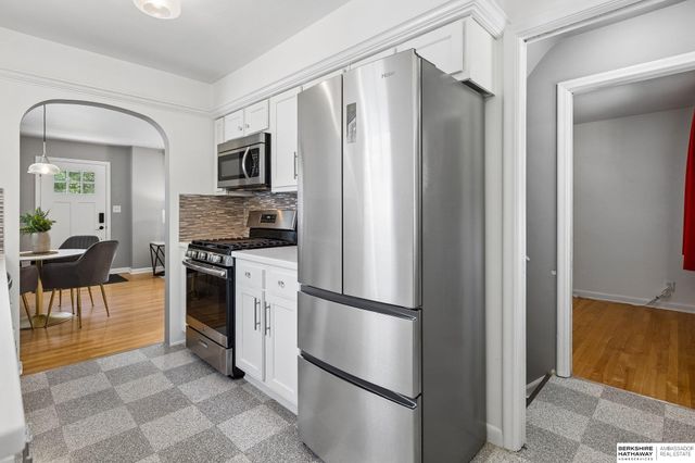 1910 Lindyview Lane, Bellevue, NE 68005