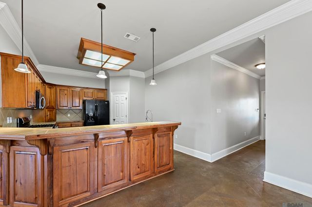 17041 Sumter Dr, Prairieville, LA 70769