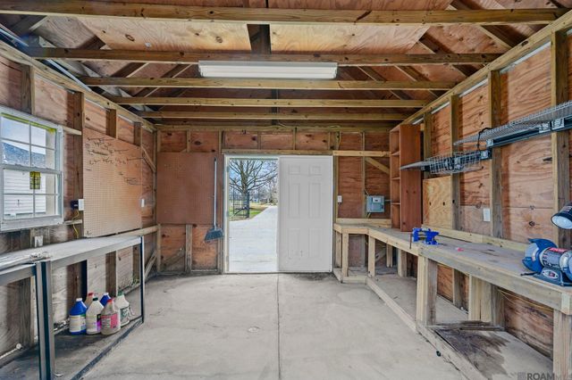 17041 Sumter Dr, Prairieville, LA 70769