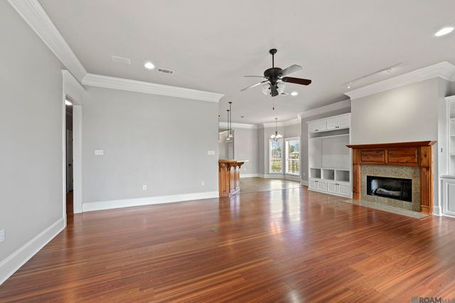 17041 Sumter Dr, Prairieville, LA 70769