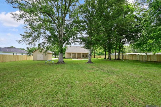 17041 Sumter Dr, Prairieville, LA 70769