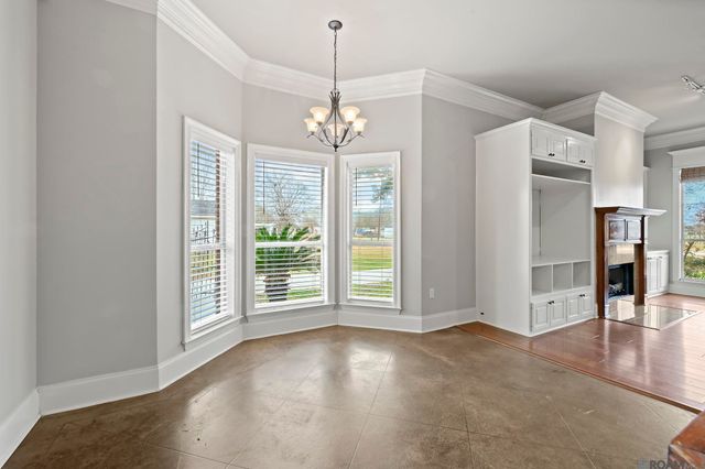 17041 Sumter Dr, Prairieville, LA 70769