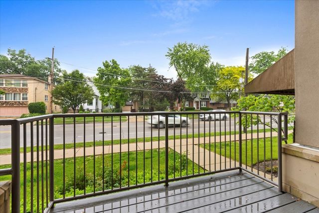 500 N Northwest Highway 214, Park Ridge, IL 60068