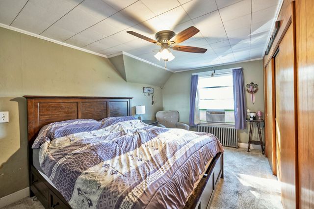 99 Hart St, Taunton, MA 02780