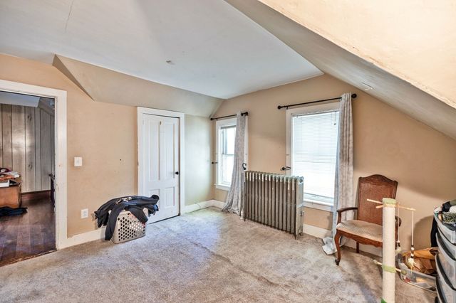 99 Hart St, Taunton, MA 02780