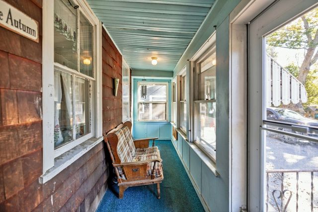 99 Hart St, Taunton, MA 02780