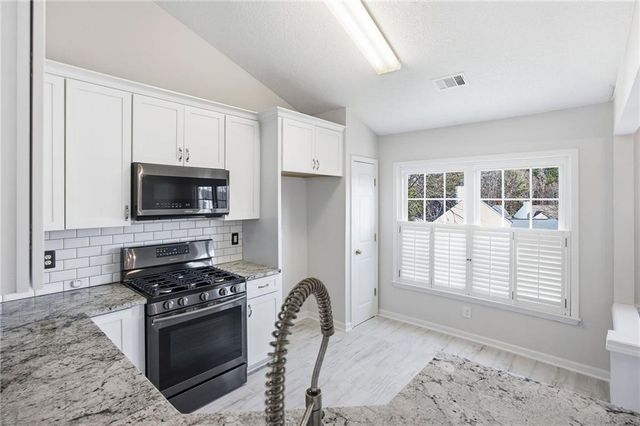 233 Creel Chase NW, Kennesaw, GA 30144