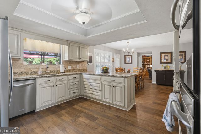 125 Stillwood Drive, Warner Robins, GA 31088