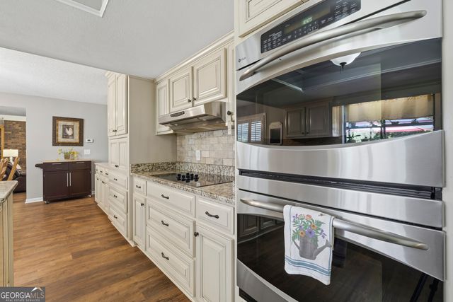 125 Stillwood Drive, Warner Robins, GA 31088