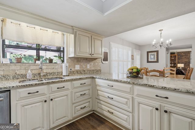 125 Stillwood Drive, Warner Robins, GA 31088