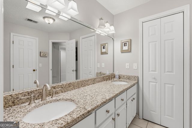 125 Stillwood Drive, Warner Robins, GA 31088