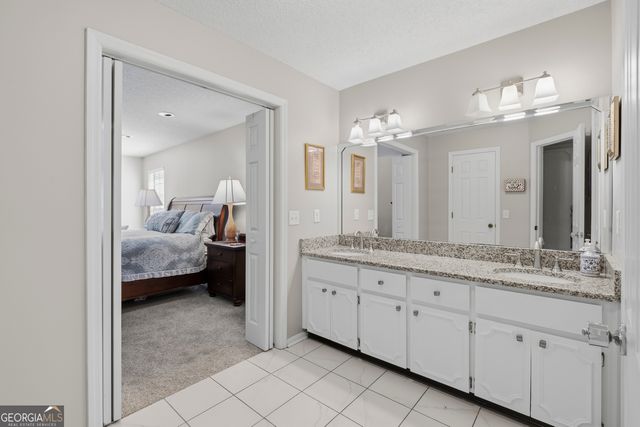125 Stillwood Drive, Warner Robins, GA 31088