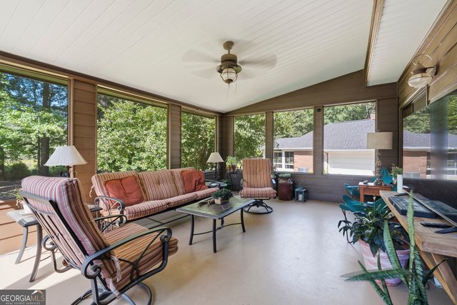 125 Stillwood Drive, Warner Robins, GA 31088