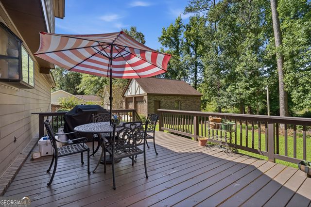125 Stillwood Drive, Warner Robins, GA 31088