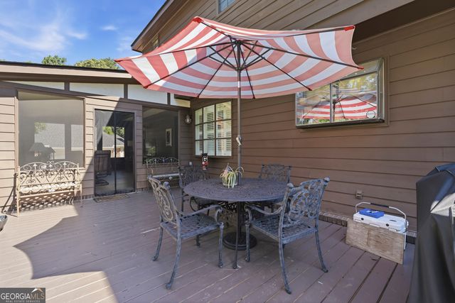 125 Stillwood Drive, Warner Robins, GA 31088
