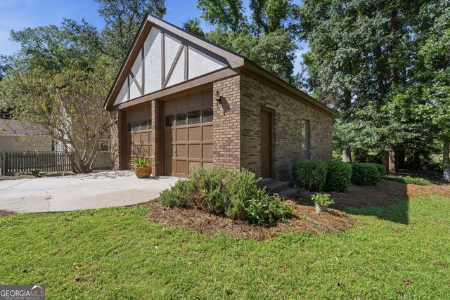 125 Stillwood Drive, Warner Robins, GA 31088