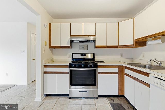 3403 WALTHAM CT, Yardley, PA 19067