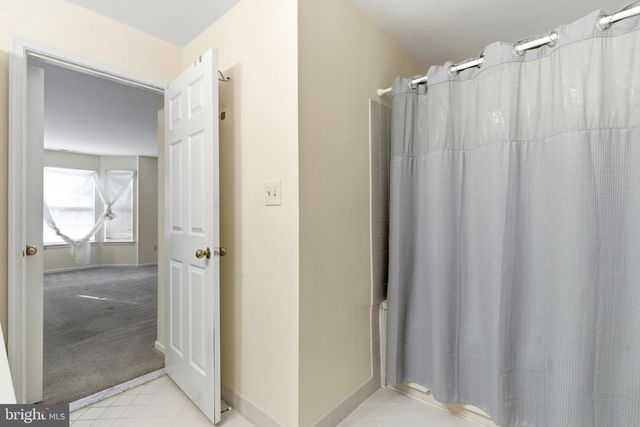 3403 WALTHAM CT, Yardley, PA 19067