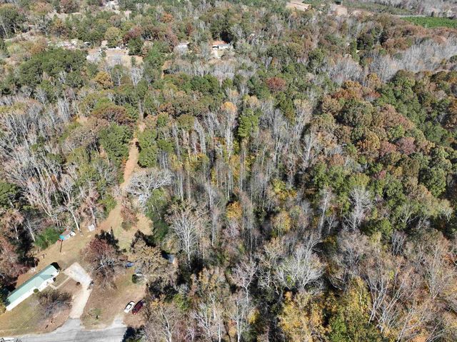 02 Patterson Drive, Laurens, SC 29630