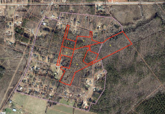 02 Patterson Drive, Laurens, SC 29630