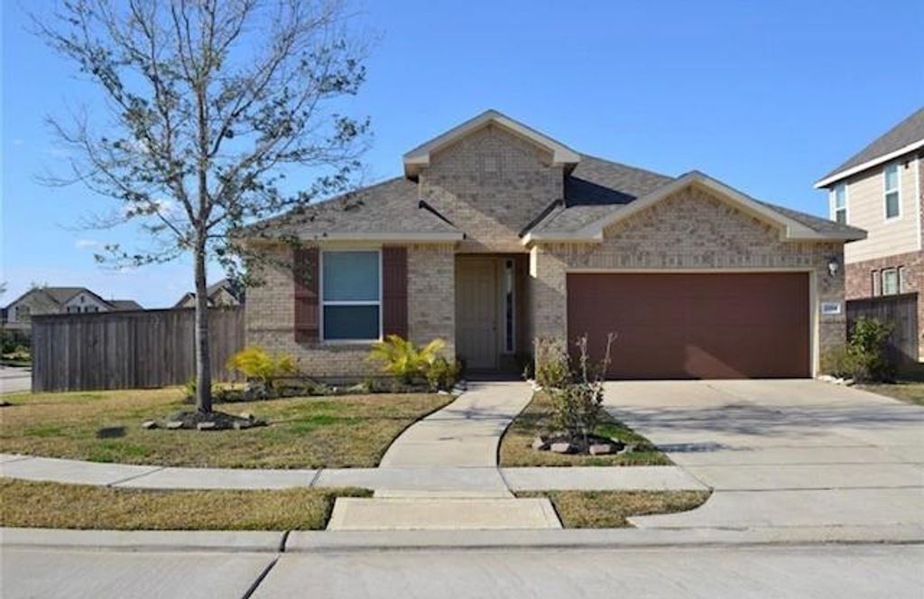 2014 Hughes Ranch Road, Pearland, TX 77089