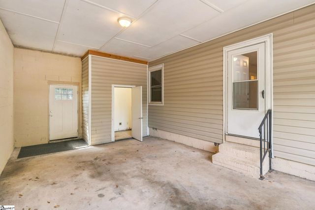 606 Perry Road, Greenville, SC 29609