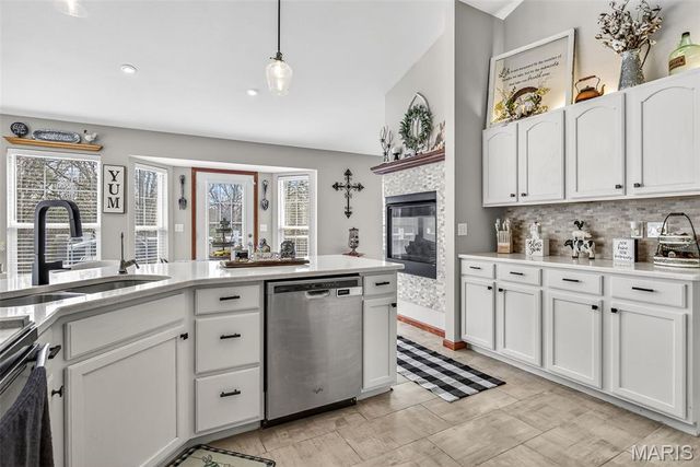 1800 Cairo Drive, Festus, MO 63028