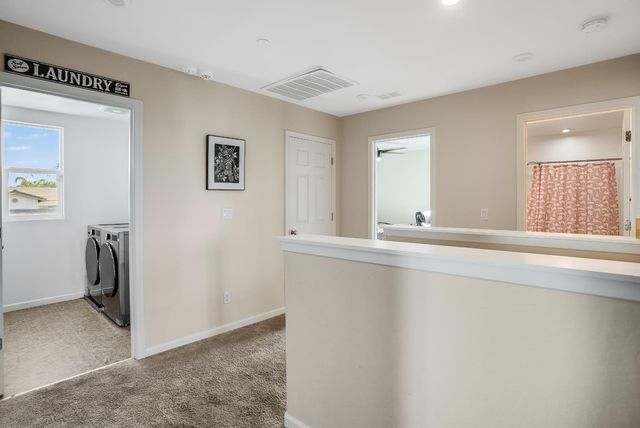 1869 E Gum Avenue, Reedley, CA 93654