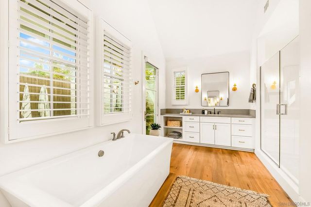 1245 Canton Ct, Encinitas, CA 92024