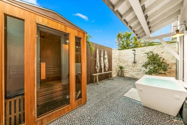 1245 Canton Ct, Encinitas, CA 92024