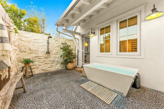 1245 Canton Ct, Encinitas, CA 92024