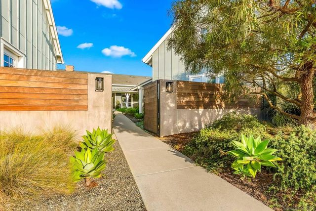 1245 Canton Ct, Encinitas, CA 92024