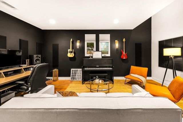 1245 Canton Ct, Encinitas, CA 92024