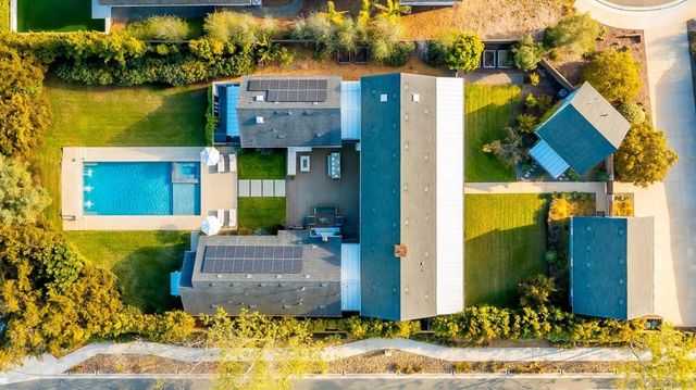 1245 Canton Ct, Encinitas, CA 92024