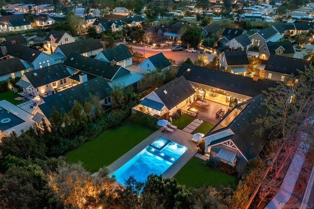 1245 Canton Ct, Encinitas, CA 92024