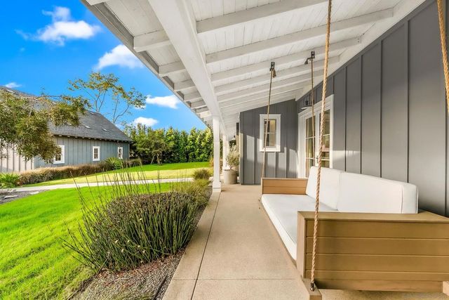 1245 Canton Ct, Encinitas, CA 92024