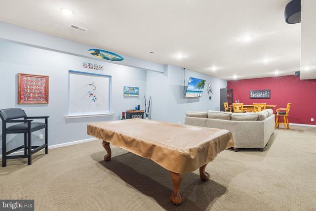 158 WILTSHIRE LN, Warminster, PA 18974