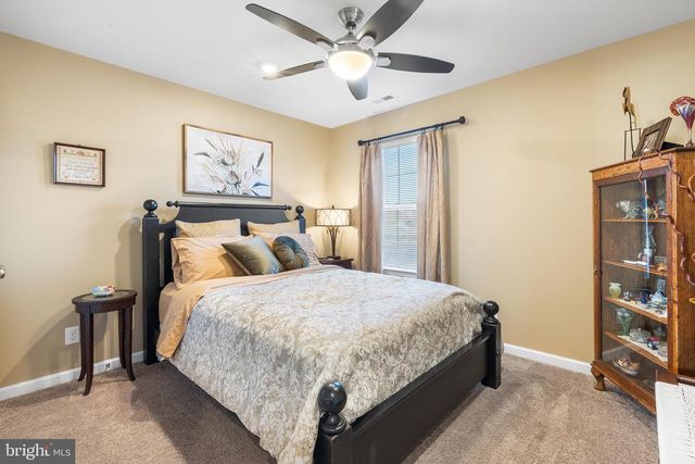 158 WILTSHIRE LN, Warminster, PA 18974