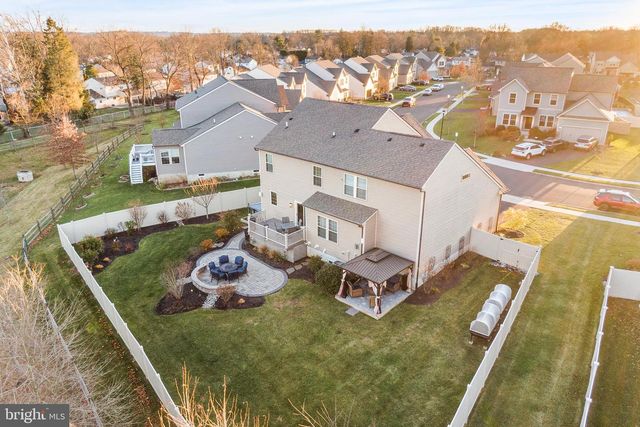 158 WILTSHIRE LN, Warminster, PA 18974