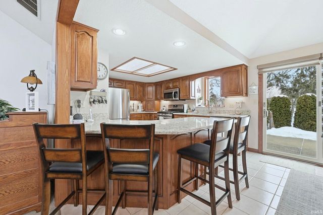 15322 Laurel Ridge Place, Leo, IN 46765