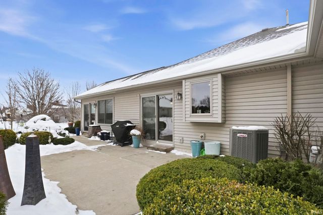 15322 Laurel Ridge Place, Leo, IN 46765