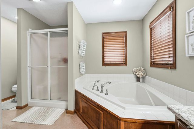 15322 Laurel Ridge Place, Leo, IN 46765