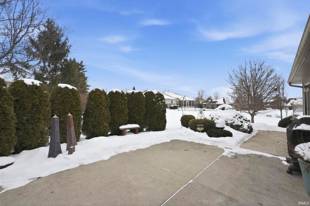 15322 Laurel Ridge Place, Leo, IN 46765