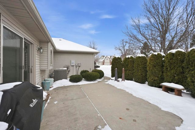 15322 Laurel Ridge Place, Leo, IN 46765