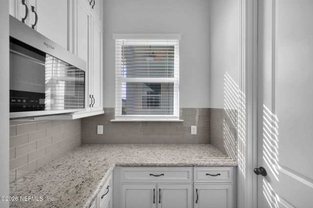 62 BROADLEAF Lane, St. Johns, FL 32259